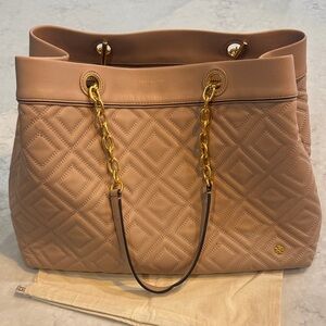 Tory Burch Quilted blush Shoulder Bag